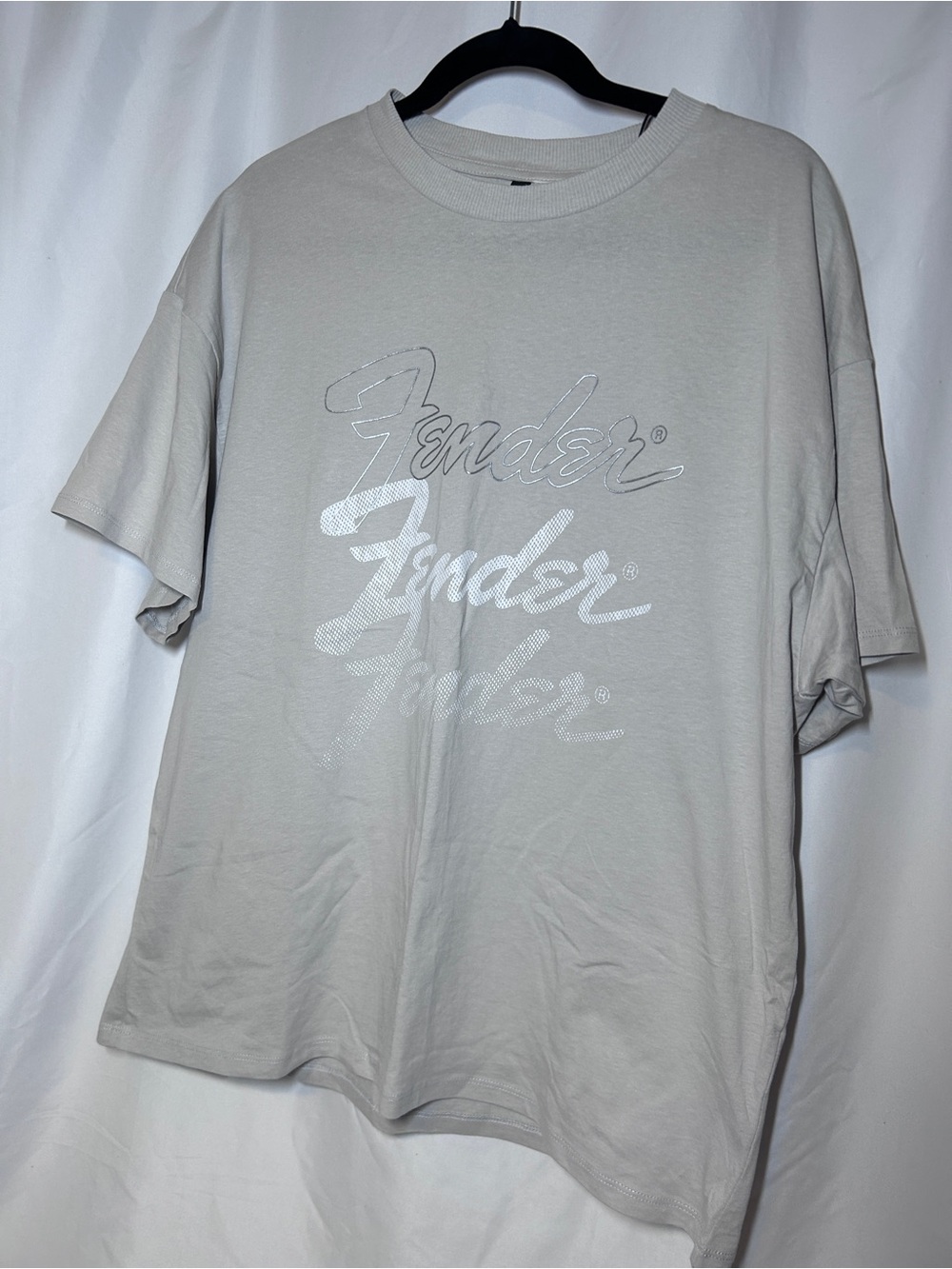 H&M Fender Graphic Oversized gray Tee Shirt Casual Band Style Top Size S